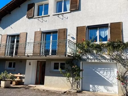 vends maison sans vis à vis proche frontière suisse
