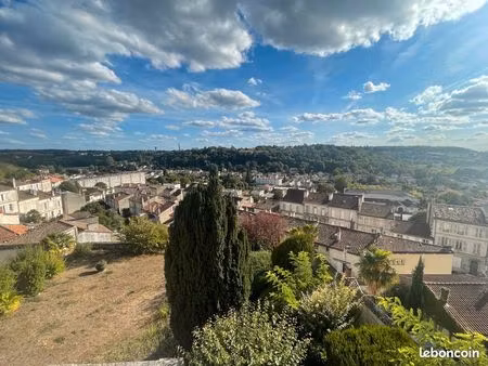 grand studio proche théâtre