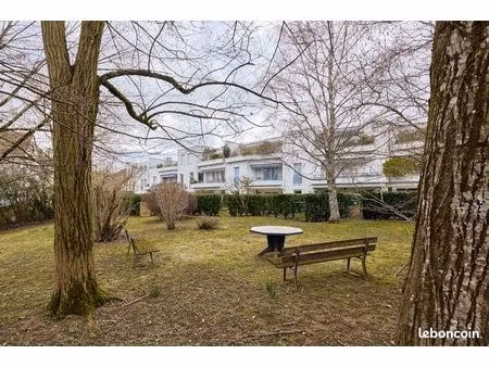 penthouse 4 pièces 88 m²