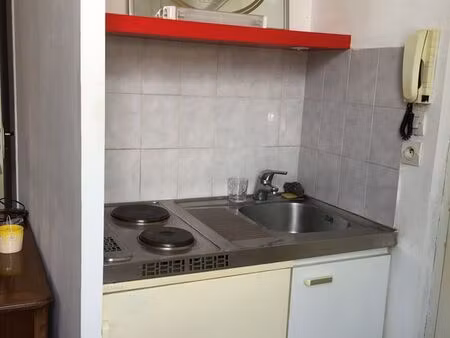 particulier loue studio