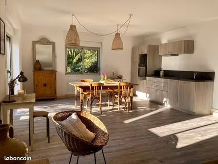 2 pièces esprit loft avec jardin plein centre