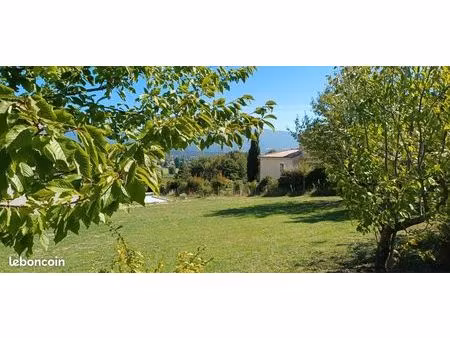 terrain de 636m² à montmeyran (26120)