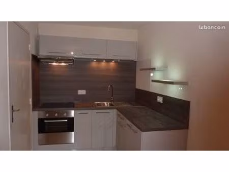 auxonne studio ( entre dole et dijon)