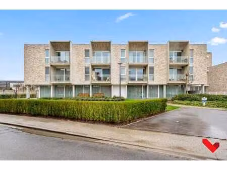 appartement avec services  lumineux et idéalement situé