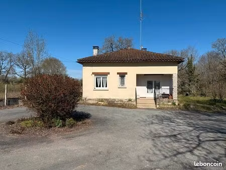 maison de plain pied avec grand terrain