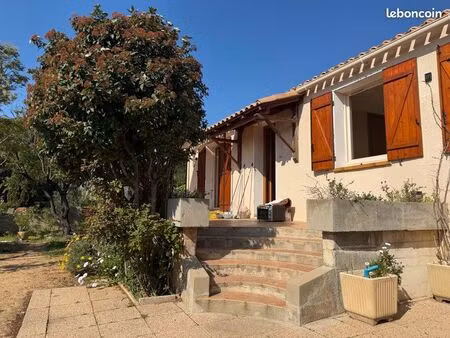 villa 4 pièces 90 m²