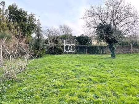 terrain constructible viabilisé à vendre