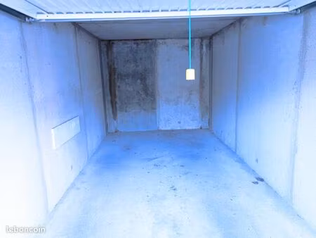 garage à louer 14 m2 à besançon