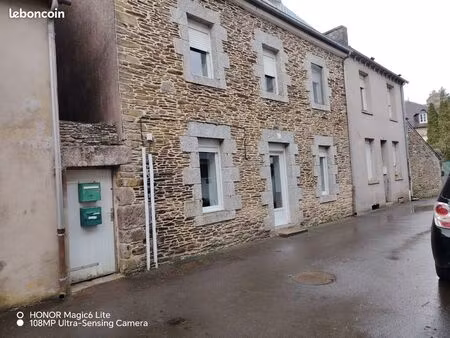 maison à louer à corlay centre