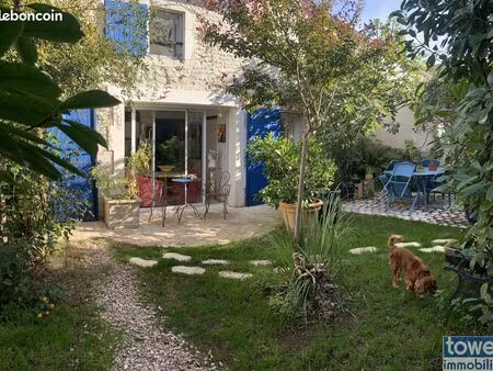 maison 6 pièces 180 m²