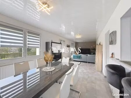 pavillon 3 pièces 90 m²