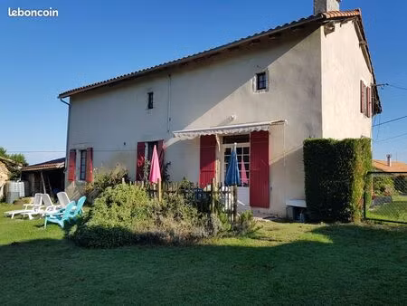 maison en pierre 150m² + granges 300m² | terrain 2000m² | dordogne