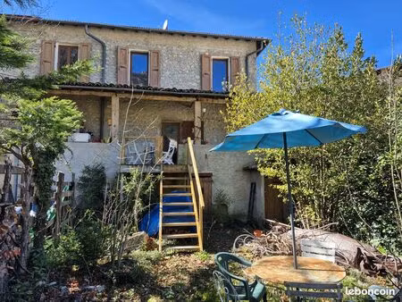 maison de ville 5 pièces 90 m²