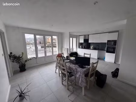 montbéliard centre ville grand f4 90m²