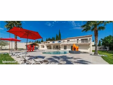 mas d’exception 400m² – piscine  cinéma  prestations luxe – nîmes / camargue