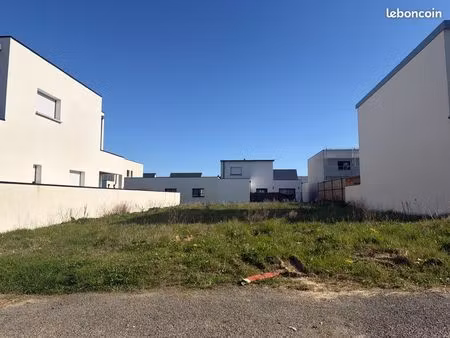 terrain constructible