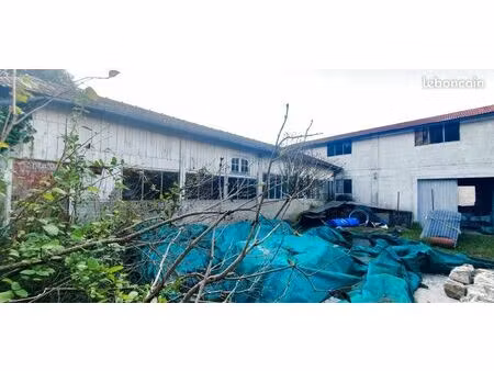 maison 2 pièces 120 m²