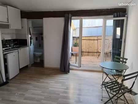 studio 20 m2 nîmes - centre des congrès h2