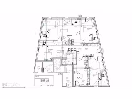 commerce santé 20 m²