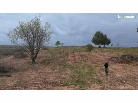 vends terrain de loisir