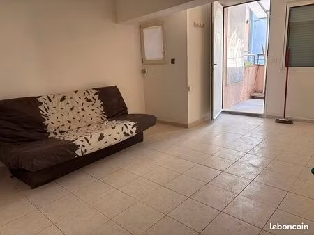studio 1 pièce 24 m²