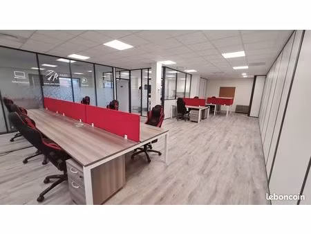 bureaux 130 m² + grande terrasse – 4 parkings – sathonay-camp – meublé et aménageable