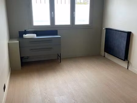 loue bureau dans cabinet de santé