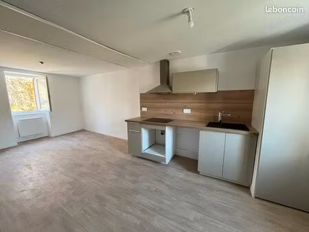 appartement t3 - 1er étage rénové et lumineux - quartier des arènes