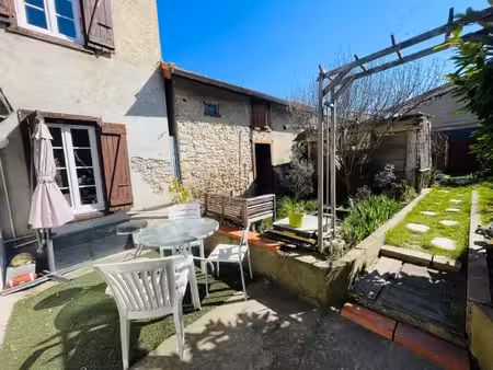 maison de ville à vendre