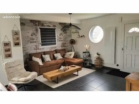 maison contemporaine a louer