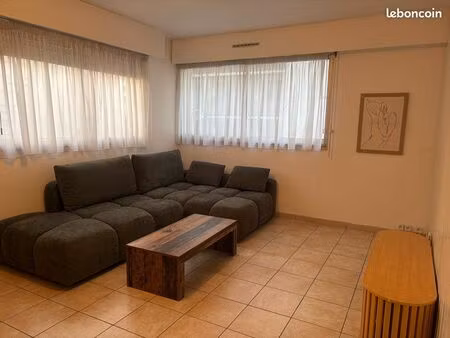 location appartement la timone 850 euros