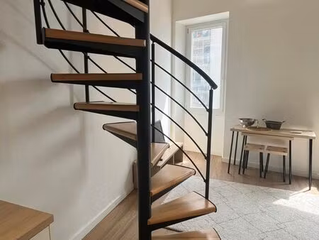 t2 meublé 35 m² – marseille la timone / capelette – lumineux avec mezzanine – 800 cc