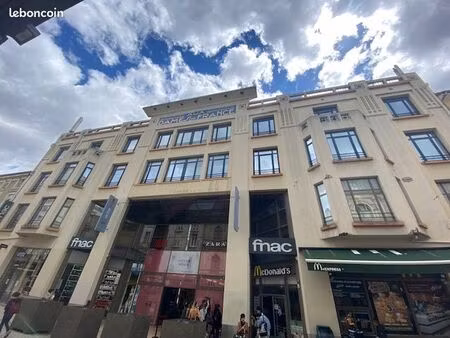 murs de bureaux - centre victor hugo