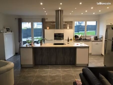 maison 6 pièces 97 m²