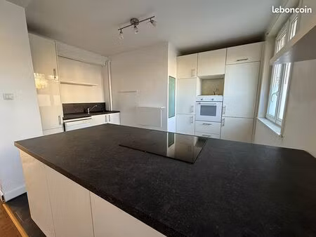 appartement 3 pièces 74 m²