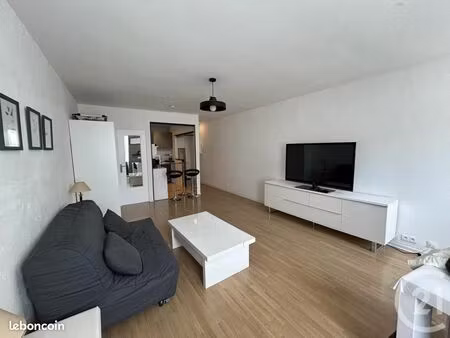 studio 1 pièce 36 m²