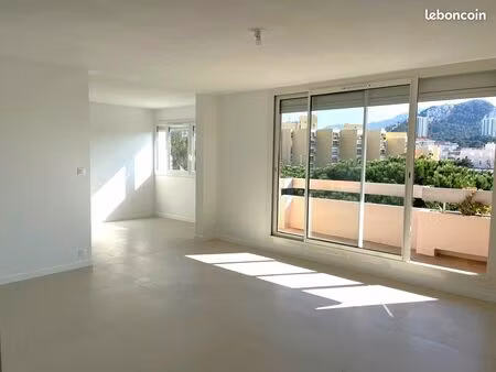 superbe t3/t4 bonneveine moderne