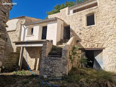 maison à rénover  laudun  25km uzès  30 minutes avignon