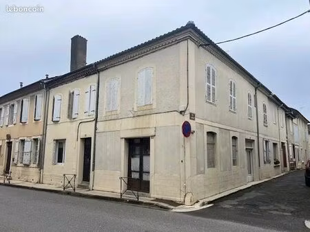 maison 6 pièces 180 m²