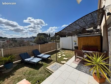 maison t3 récente avec extérieur plein sud - 2 parkings - nîmes (secteur kennedy/pompidou)