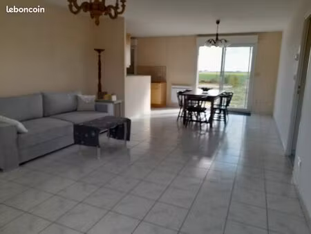 maison plain-pied   102m2 vue sur les champs