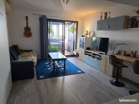 a louer les rives d'or  appartement avec clim  loggia  parking