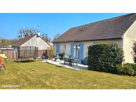 jolie maison de plain-pied