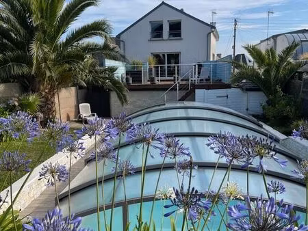 local/maison/piscine 180m2 à tregastel