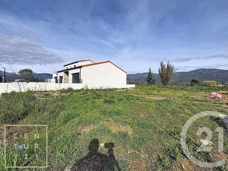 terrain constructible viabilisé à vendre