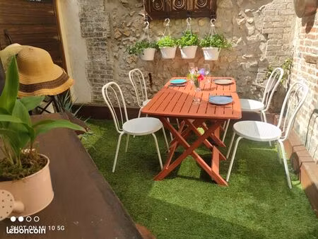 charmant local commercial avec cour- centre historique de bernay