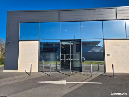 local professionnel 30m² — cabinet / bureau — coulounieix-chamiers