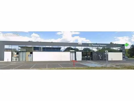 plateau commercial 180m² à aménager  coulounieix-chamiers
