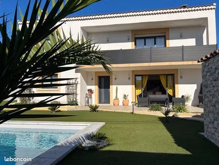 maison 6 chambres 227m2