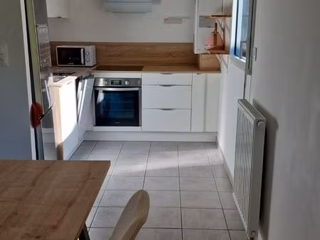 t3 récent 66 m² avec balcon sud-ouest + parking – tout près du centre fouesnant